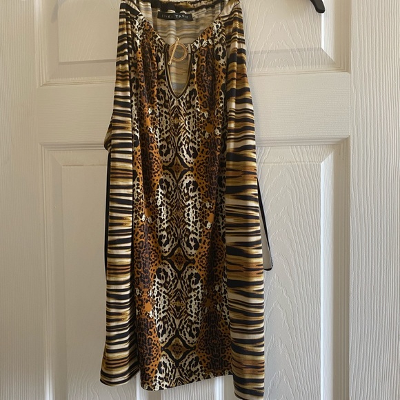 Ivanka Trump 2pc blouse and shell - Picture 3 of 9